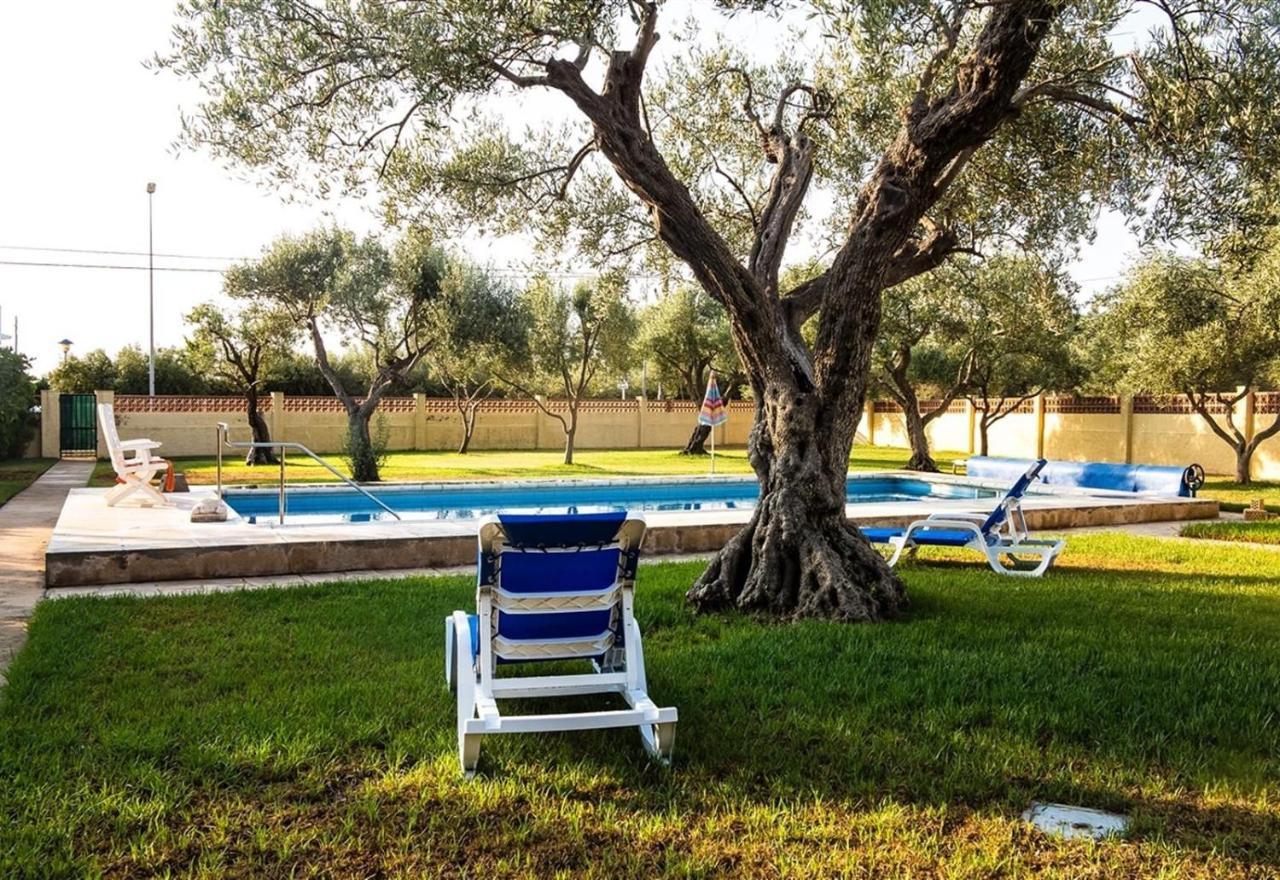Villa With Great Pool Dog Friendly Vinaros Bagian luar foto